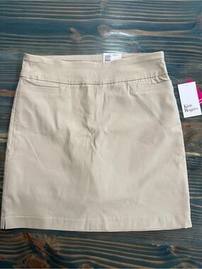 Kim Rogers Women's Beige Straight Skirt Stretch Size 10 NWT